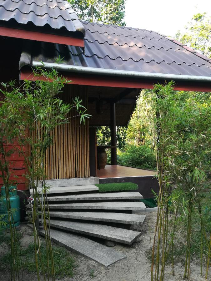 Pink Kangaroo Bungalows Ko Kut Екстериор снимка