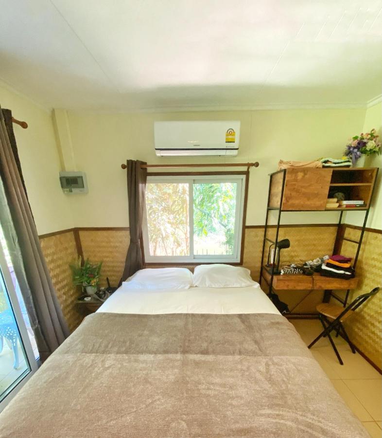 Pink Kangaroo Bungalows Ko Kut Екстериор снимка